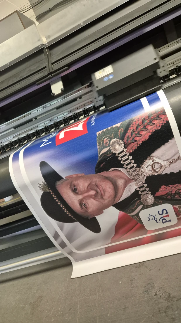 ścianki reklamowe